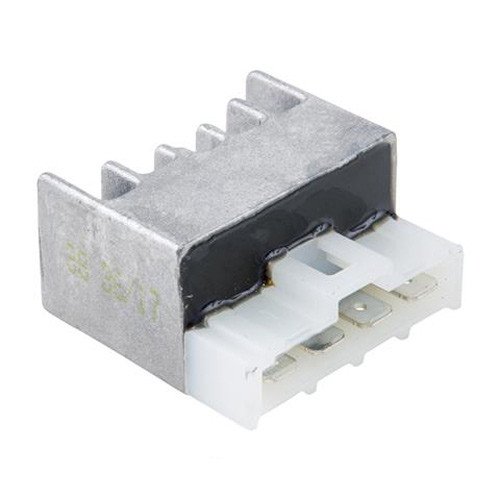 Vespatronic kärjetön sytytys, 19mm Kärjetön sytytys Vespaan, sopii malleihin 50-125/PV/ET3/PK50-125/S, vauhtipöyrän paino 1000g, sopii 19/20mm kampiakselille, M10. Mukana staattori levy, sytytyspuola, jännitteensäädin, työklau ja harmaa puhaltimen siipi. Vespatronic kärjetön sytytys, 19mm - Image 2