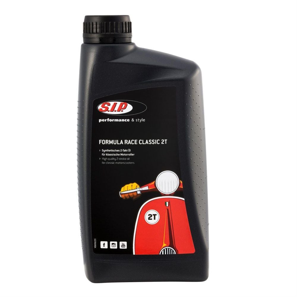 SIP Formula Race 2-tahtiöljy 1000ml (12 kpl) <a href="https://staging.italialaiset.fi/wp-content/uploads/2019/05/image-3.png"><img class="alignright size-full wp-image-17546" src="https://staging.italialaiset.fi/wp-content/uploads/2019/05/image-3.png" alt="SIP Performance" width="70" height="23" /></a>Ajeletko paljon, SIP Formula Race 2-tahtiöljy 12 kpl laatikossa, yhteensä siis 12 litraa. Synteettinen SIP Formula Race 2-tahtiöljy 1000ml. SIP Formula Race öljy tarjoaa optimaalisen voitelun ja kulumissuojan uskomattoman edulliseen hintaan. Öljy ylittää kaikki JASO-FC luokituksen osa-alueet ja aiheuttaa vähemmän savutusta.Sytytystulppa pysyy puhtaana, polttoaineen kulutus laskee ja moottorin suorituskyky pysyy hyvänä. Soveltuu erinomaisesti sekä lyhyille matkoille kuin matka-ajoonkin. SIP Formula Race 2-tahtiöljy 1000ml (12 kpl)