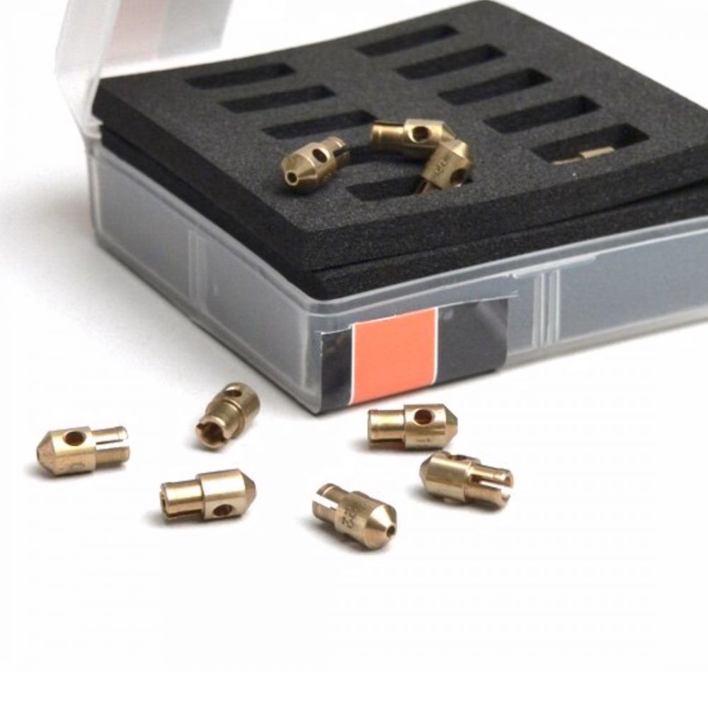 Pääsuutinsarja BGM Pro, Dellorto SI kaasuttimelle (type 4576) <a href="https://staging.italialaiset.fi/wp-content/uploads/2019/06/image-13.png"><img class="alignright size-full wp-image-14688" src="https://staging.italialaiset.fi/wp-content/uploads/2019/06/image-13.png" alt="" width="140" height="40" /></a>Pääsuutinsarja BGM Pro, Dellorto SI kaasuttimelle (type 4576). Sisältää koot 90-92-95-98-100-102-105-108-110-112. Toimitetaan katevässä säilytyslaatikossa. Suuttimien halkaisija 5mm ja pituus 10mm. Pääsuutinsarja BGM Pro, Dellorto SI kaasuttimelle (type 4576)