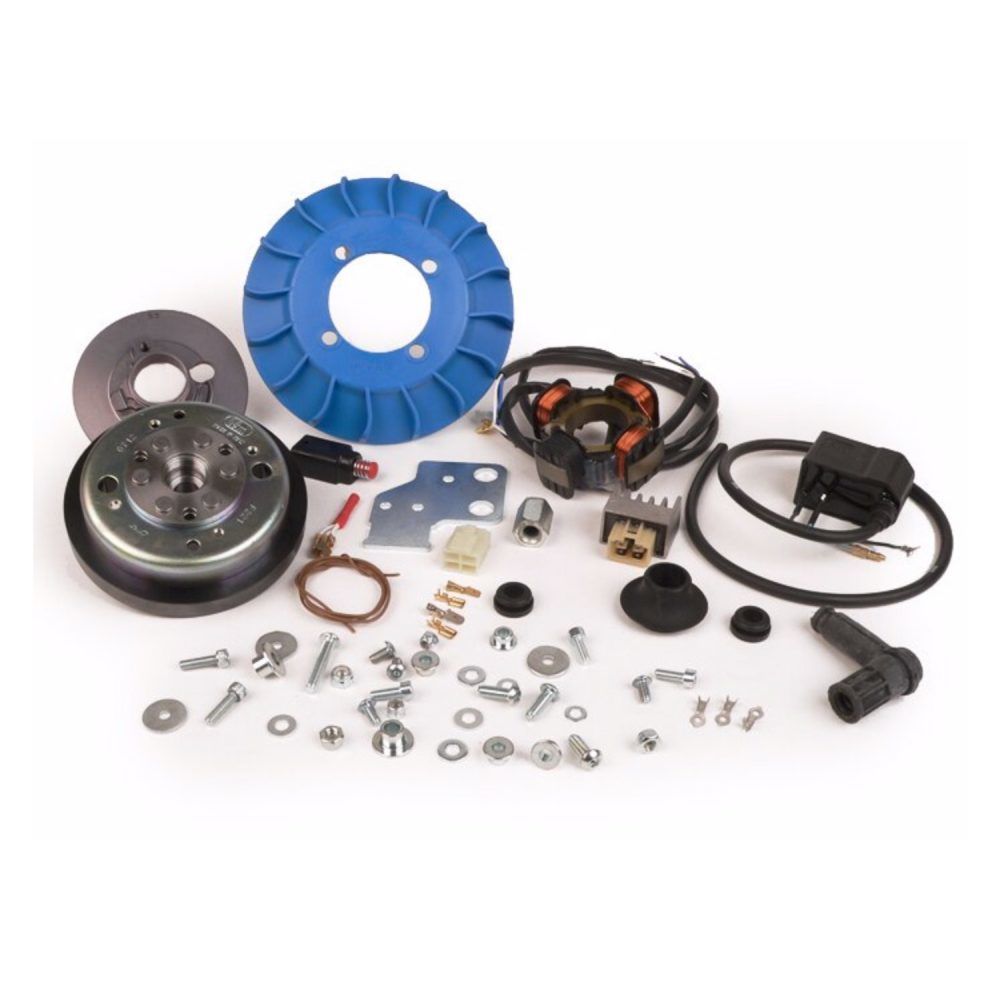 Kärjetön sytytys, Polini IDM, Vespa V50, PV125, ET3, PK S (19mm akseli) <a href="https://staging.italialaiset.fi/wp-content/uploads/2019/07/image-11.png"><img class="alignright size-full wp-image-15206" src="https://staging.italialaiset.fi/wp-content/uploads/2019/07/image-11.png" alt="" width="110" height="35" /></a>Kärjetön sytytys, Polini IDM, Vespa V50, PV125, ET3, PK S (19mm akselille). CDI ohjattu korkeajännite sytytys, jossa 90Wvalo ulostulo 12V jännitteellä. Polini IDM sytytyksen vauhtipyörä painaa vain 1,2 kg, eli on 50% kevyempi kuin alkuperäinen vauhtipyörä. Kaasuun vastaavuus on näin parempi kiihtyvyys pienillä vaihteilla parempi. <ul> <li>vauhtipyörän paino 1200 g</li> <li>dynaaminen sytyksen ajoitus, muuttuu kierrosluvun mukaan. Perus ennakko 8° EYKK</li> <li>taydellinen sytytyksen korvaussarja, joka sisältää myös tuulettimen ja jännitteen säätimen</li> <li>parempi kiihtyvyys</li> <li>parempi vääntö</li> <li>parempi kaasuun vastaavuus</li> <li>90W valo ulostulo</li> <li>kehitetty tuulettimne rivoitus</li> </ul> Kärjetön sytytys, Polini IDM, Vespa V50, PV125, ET3, PK S (19mm akseli)