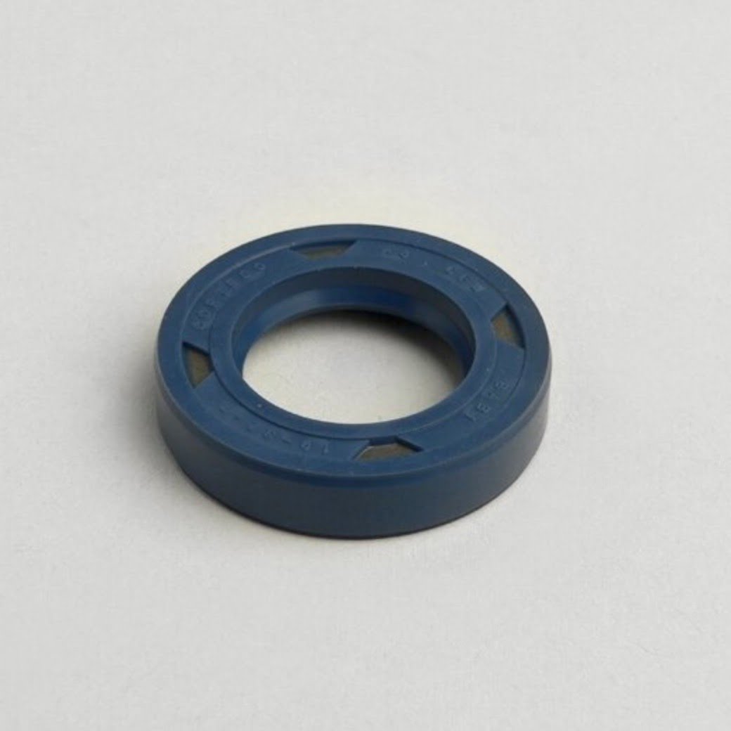 Kampiakselin tiiviste, vauhtipyörän puoli, 19x32x7mm, Vespa V50, V90, PV125, ET3 ja PK <img class="alignright size-full wp-image-16289" src="https://staging.italialaiset.fi/wp-content/uploads/2019/09/image-6.png" alt="" width="129" height="46" />Kampiakselin tiiviste, vauhtipyörän puoli, 19x32x7mm, Vespa V50, V90, PV125, ET3 ja PK. Valmistaja Cortego. Kampiakselin tiiviste, vauhtipyörän puoli, 19x32x7mm, Vespa V50, V90, PV125, ET3 ja PK