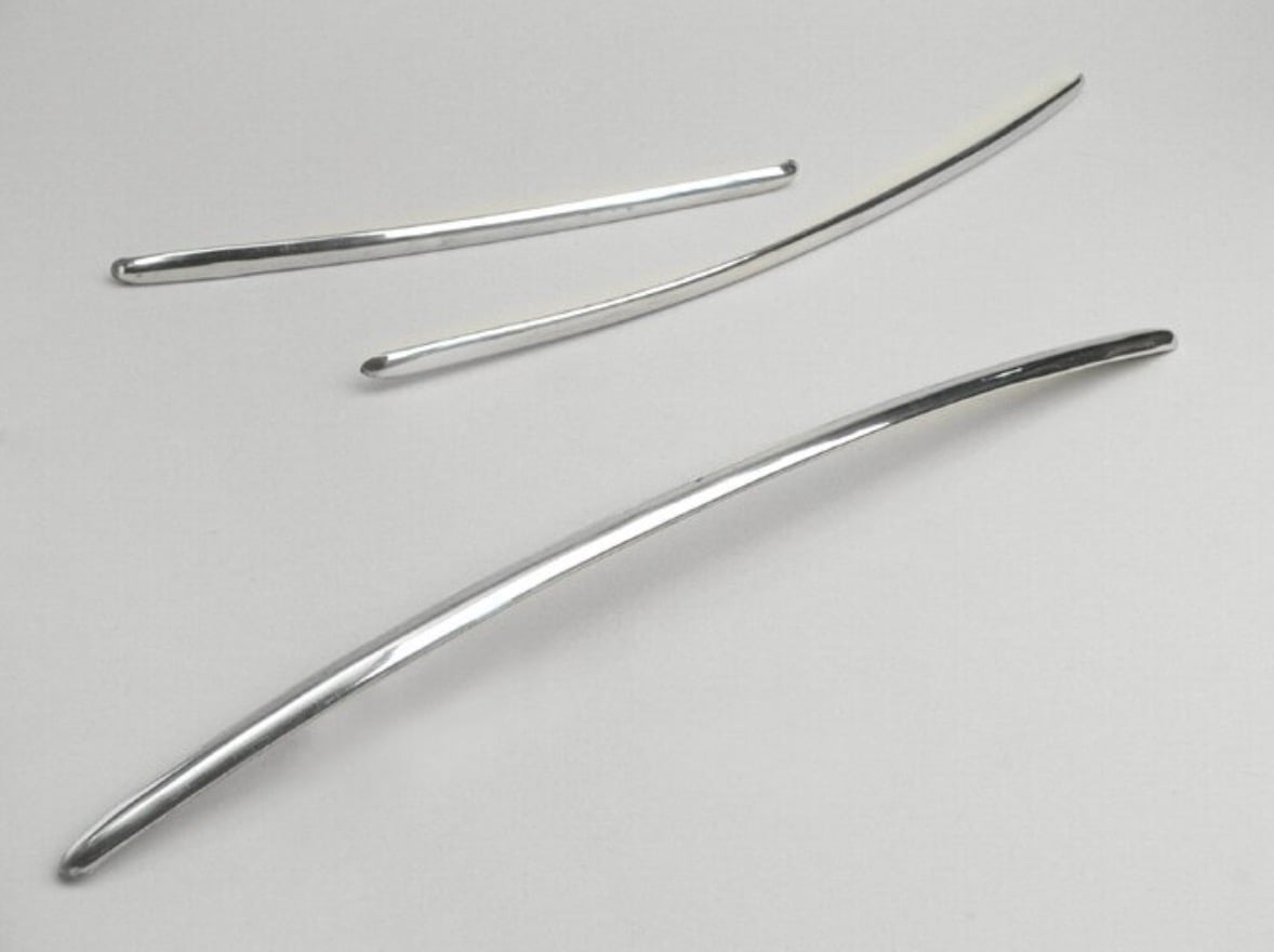 Poskipeltien listasarja, Sprint150, GT125, GTR125, Super ja SS180 Poskipeltien listasarja. Sopii malleihin Sprint150 (VLB1T), GT125 (VNL2T), GTR125 (VNL2T), Super (VNC, VBC), SS180 (VSC1T). Materiaali alumiinia, kuten alkuperäiset. Poskipeltien listasarja, Sprint150, GT125, GTR125, Super ja SS180