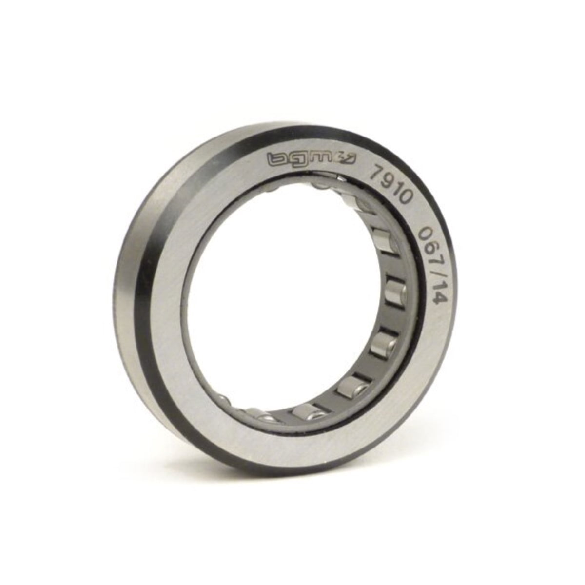 Rullalaakeri 28x42x8mm vaihteistoon BGM Pro, Vespa VNA, VNB, VNC, VBA, VBB ja VLA1T Rullalaakeri 28x42x8mm vaihteistoon BGM Pro, Vespa malleihin VNA, VNB, Super (VNC 024899 asti, VBC 70199 asti), GT125 (60899 asti), VBA, VBB, GL150 (VLA1T) ja Sprint150 (73899 asti). Kolmiosainen BGM-tarkkuusrullalaakeri pääakselin Vespa VNA, VNB, VBB, Super, Sprint, GT ja GTR malleissa, vaihteen valitsimen puolelle. BGM-laakerit valmistaa tunnettu italialainen yritys, ja niissä on suljettu laakerihäkki. Rullalaakeri 28x42x8mm vaihteistoon BGM Pro, Vespa VNA, VNB, VNC, VBA, VBB ja VLA1T