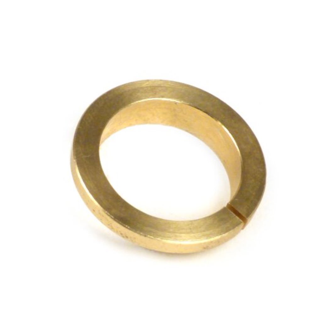 Messinki kartio jarrurumpuun, sisempi, Vespa GS160 ja SS180 Messinki kartio jarrurumpuun, sisempi, Vespa GS160 ja SS180. <ul> <li>käytetetään jarrurummussa edessä ja takana</li> <li>materiaali messinki</li> <li>sisempi</li> </ul> Messinki kartio jarrurumpuun, sisempi, Vespa GS160 ja SS180